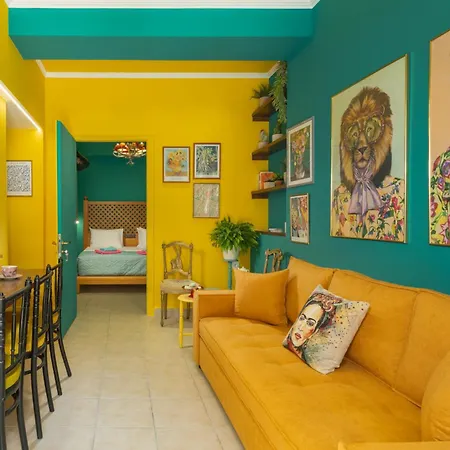 Frida's Apartment *